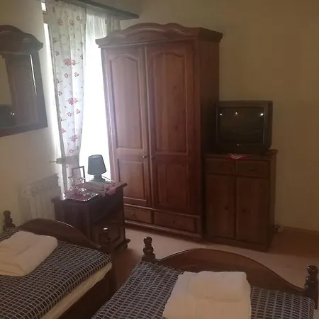 Dom Faletici - 2*